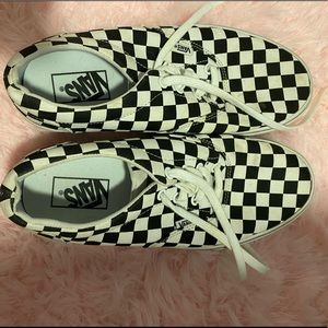 ✨CHECKERED VANS✨